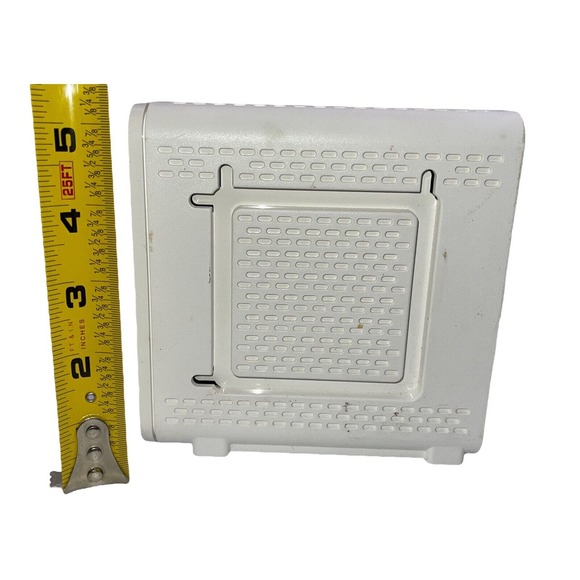 ARRIS SURFboard SB6141 8x4 DOCSIS 3.0 Cable Modem (with AC and Cat5) - Picture 7 of 7